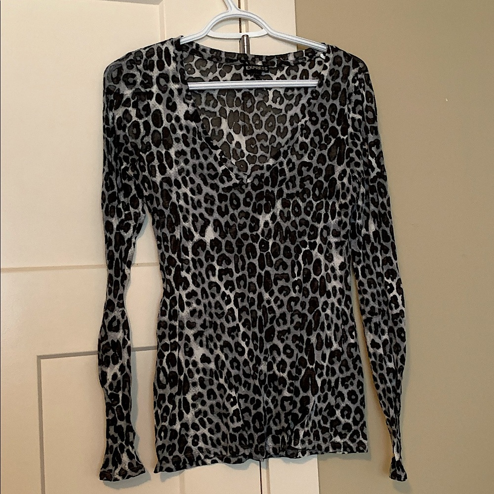 Leopard Print Long Sleeve Top